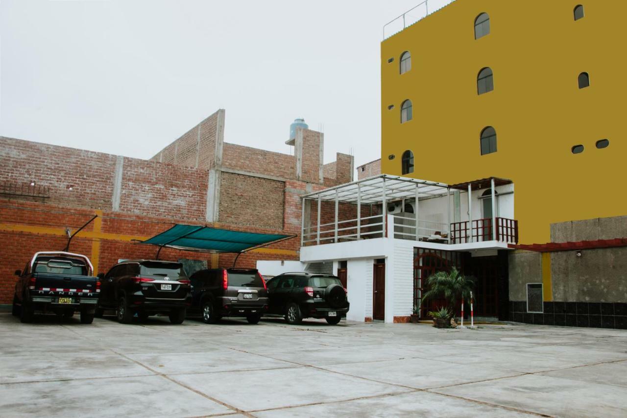 Hotel Amoretto Trujillo Exterior foto